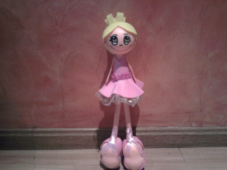 BAILARINA GIMNASIA RITMICA.